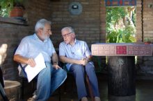 photo5006019477569120386