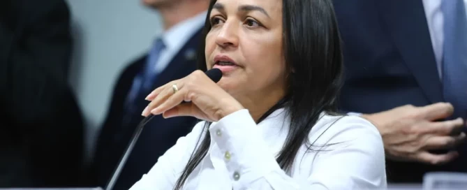 Senadora Eliziane Gama, relatora da CPMI do Golpe